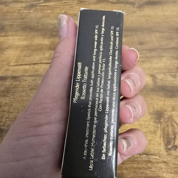 New Jafra Treatment Lipstick - Picture 6 of 10